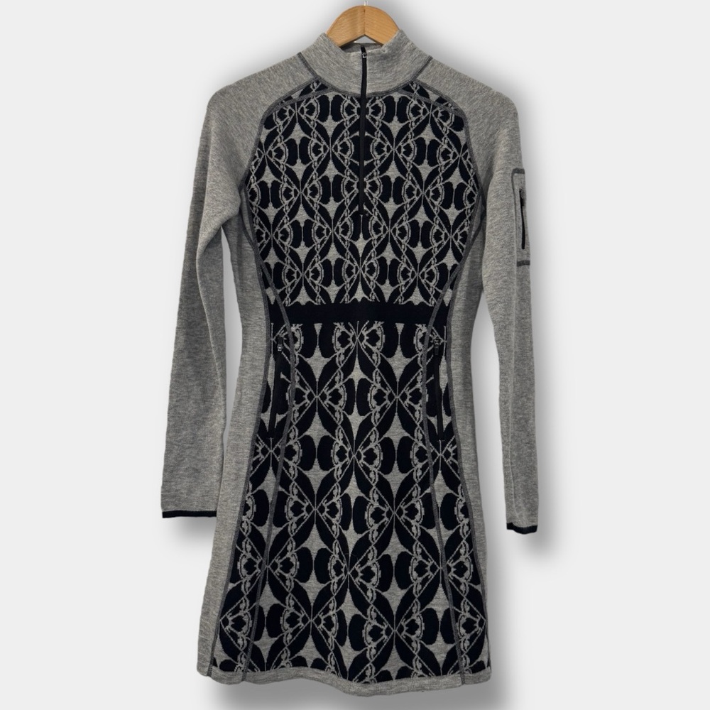 Title Nine Super Power 1/4 Zip Knit Sweater Dress, size S, Black & Gray Print